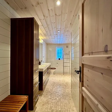 True Ski-in-out With Sauna & View At Hafjell *