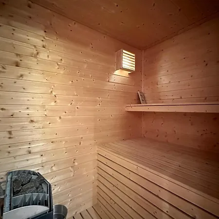 度假居 True Ski-in-out With Sauna & View At Hafjell